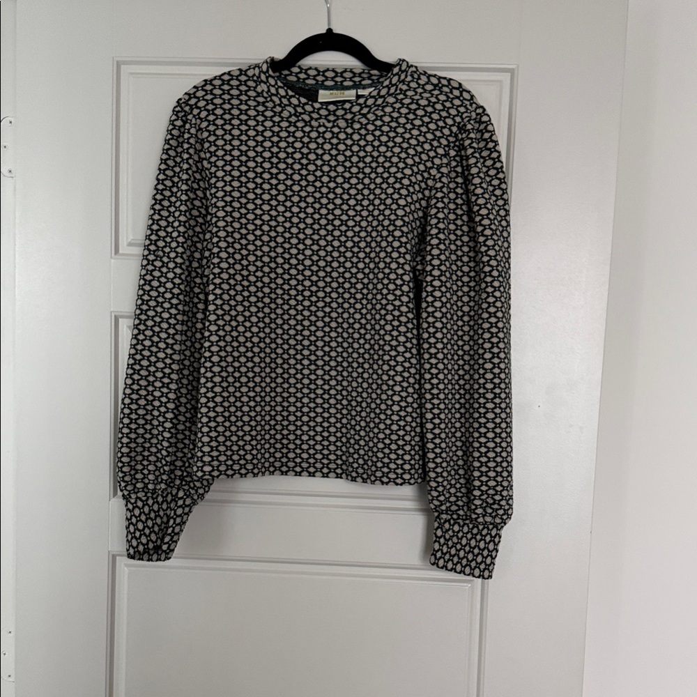 Anthropologie Green and Cream Geometric Puff-Sleeve Sweater